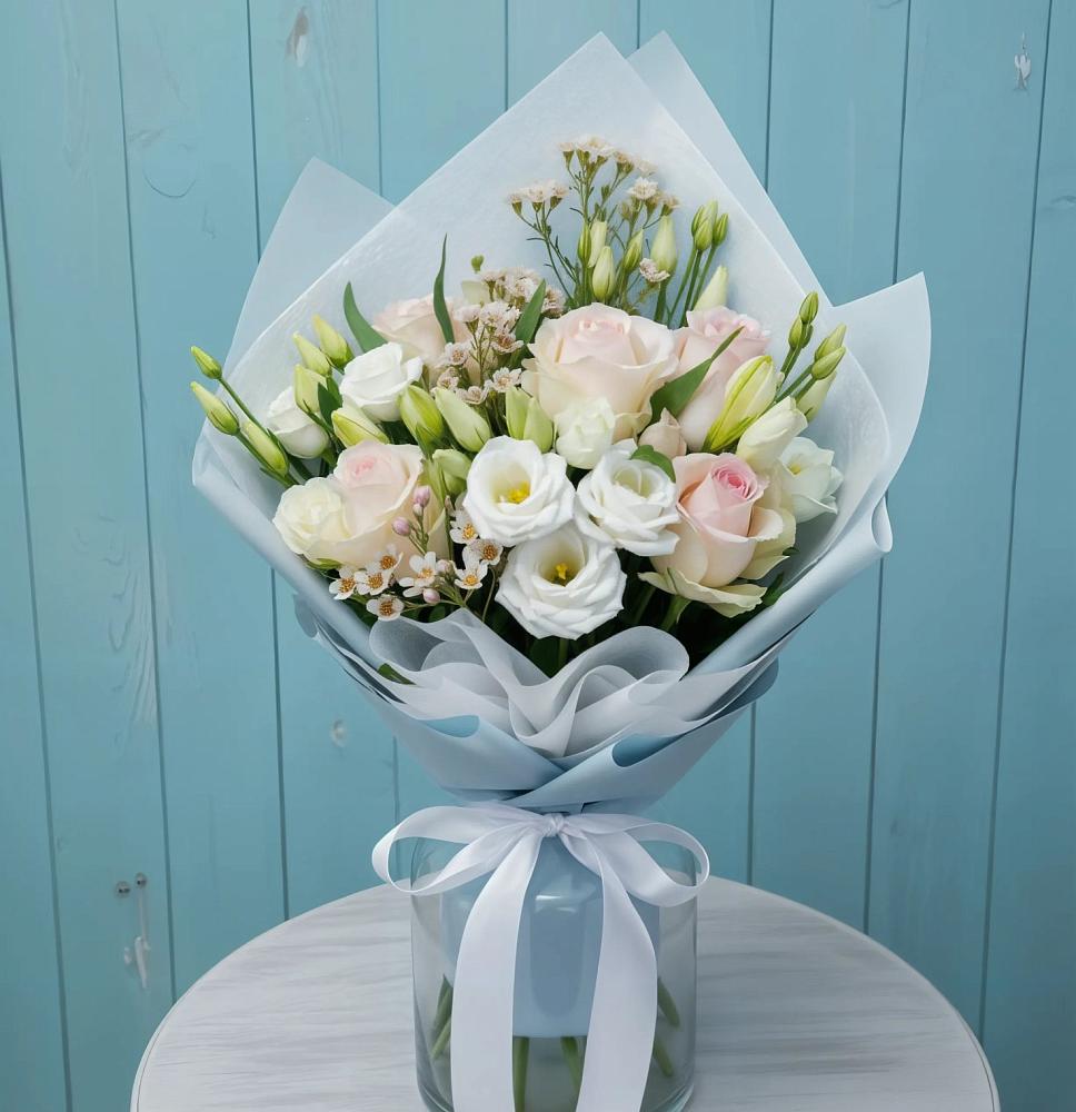 Букет цветов из: Розы и Лизиантусы в Ершово