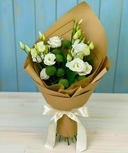 Букет цветов из:  Хризантемы и Лизиантусы в Ершово