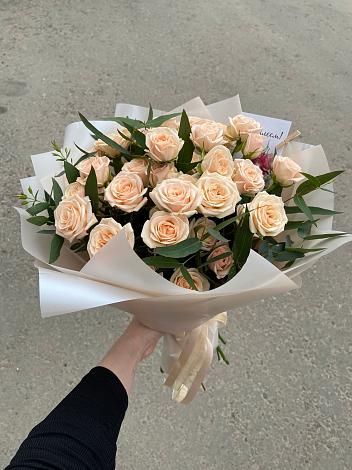 Букет Кремовые розы Латте в Ершово