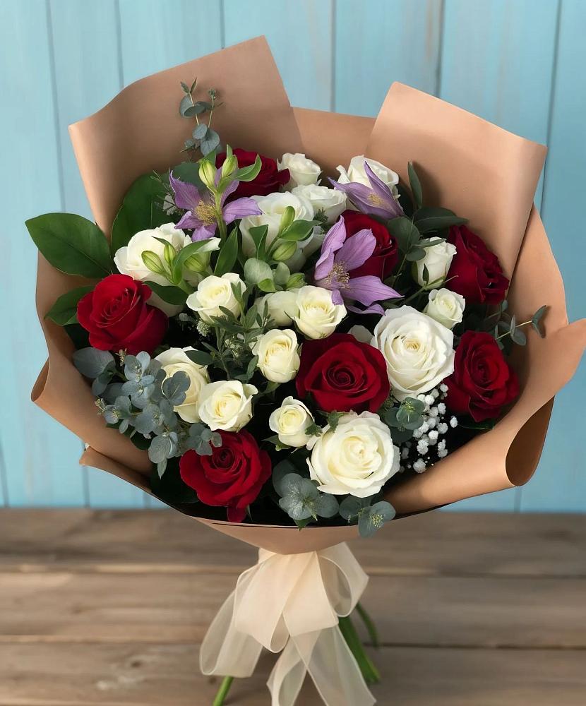 Букет цветов из: Розы и Альстромерии в Ершово